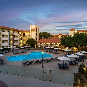https://embassy-suites-by-hilton-scottsdale-resort.scottsdalehotels.org
