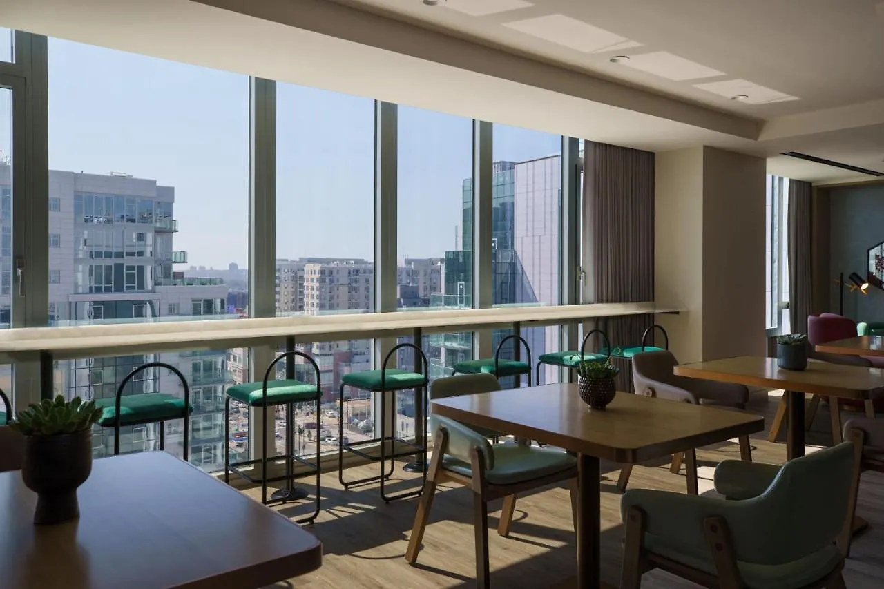 Renaissance New York Flushing Hotel At Tangram