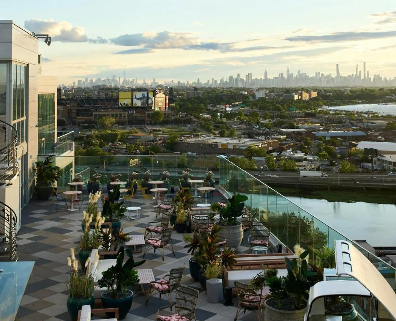 Renaissance New York Flushing Hotel At Tangram